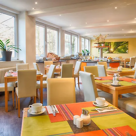 Ostello Enjoy West *